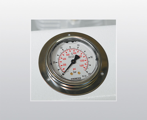 Intermediate pressure gauges
