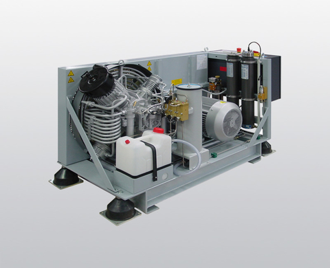 Compresor de aire respirable KAP-HN de BAUER, vista izquierda