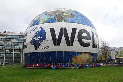 Der Weltballon in Berlin powered by BAUER