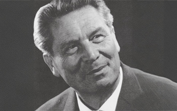 1946