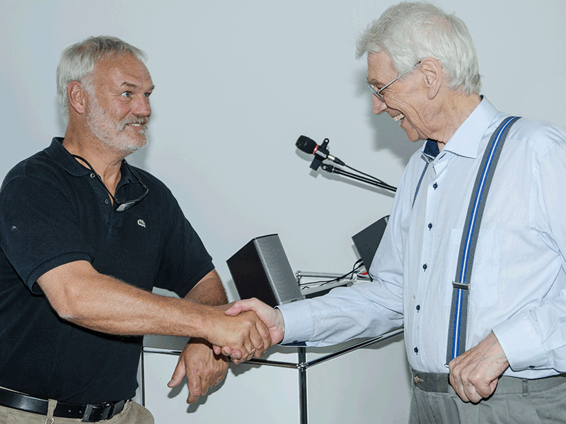 Heinz Bauer personally welcomes Dr. Ulrich Freier 