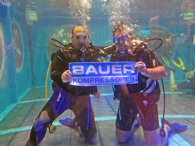 First diving experience for Richard Schmidt (BAUER GROUP) at the "boot" divecenter, enjoying  BAUER breathing air